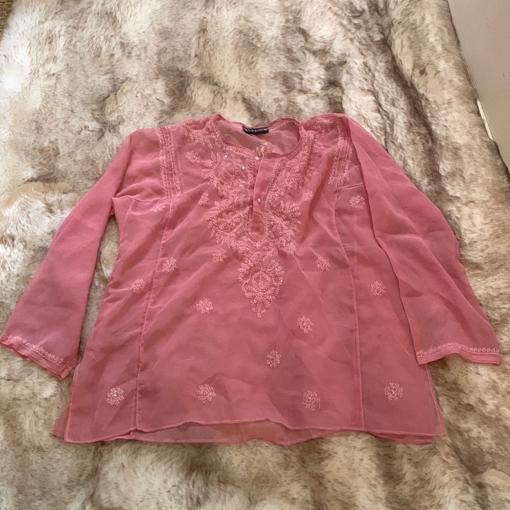 Sheer, gauzy blouse. Pink.  No size, see measurements. Fits as M/L